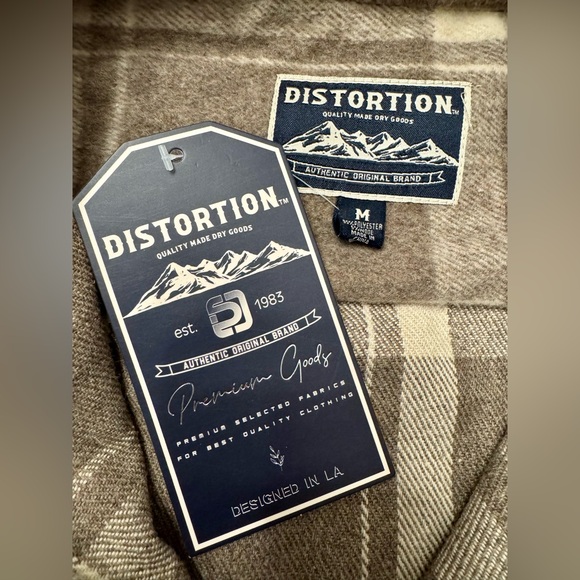NWT Distortion Brown & Tan Plaid Men's Jacket with Pockets - Picture 3 of 6